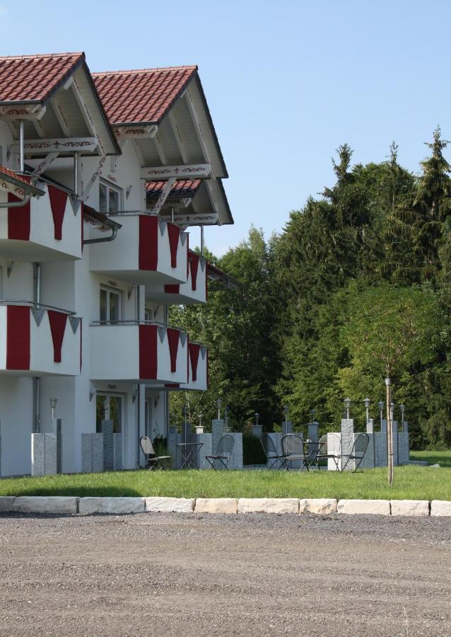 Aparthotel Zum Kreuzritter Wuestenrot Exterior foto